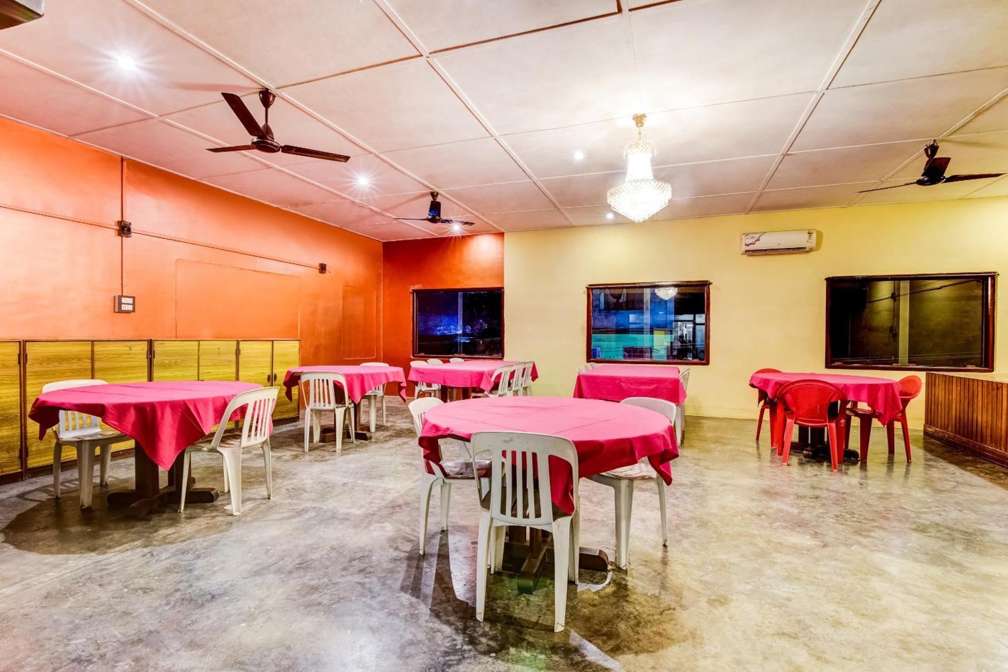 Spot On Durba 2 Hotel Tezpur Luaran gambar
